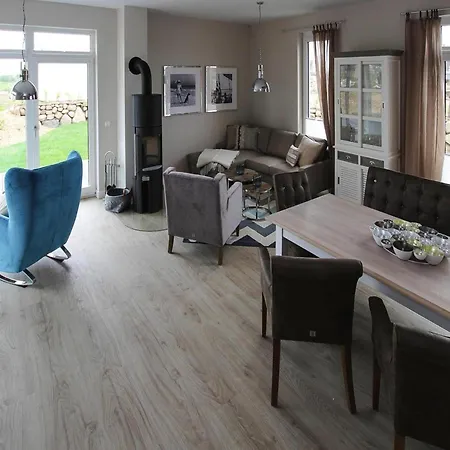 Fiete In Lancken, Cleaning Included Feriehus